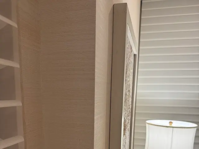 絵画、アートの取付、他壁面への取付ご相談下さい。サービスの画像