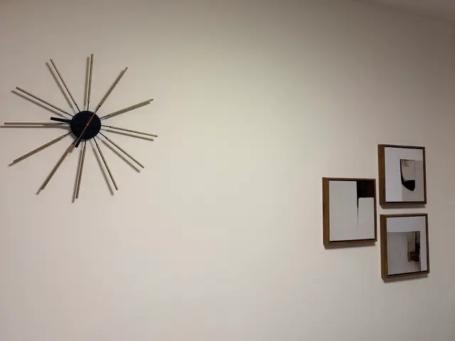 絵画、アートの取付、他壁面への取付ご相談下さい。サービスの画像