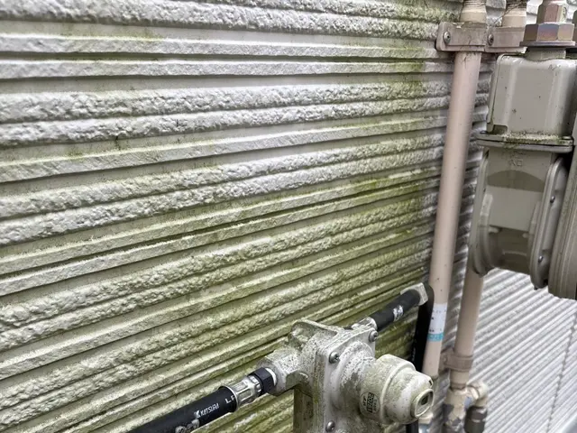 『お財布、環境に優しい！』外壁  薬品洗浄、高圧洗浄、手洗い、コーティング対応サービスの画像