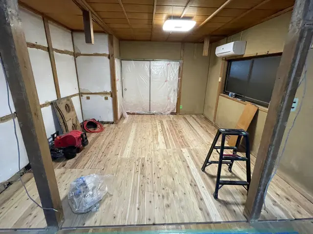 施工歴9年・年間40件以上の実績！女性スタッフ同行可能で安心の自社施工サービスの画像