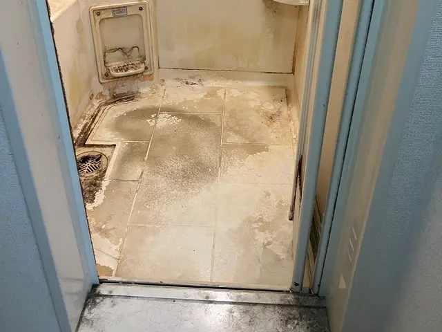 作業外注一切なし◎訪問時の駐車場代は当店が負担！保険加入済みで安心！サービスの画像