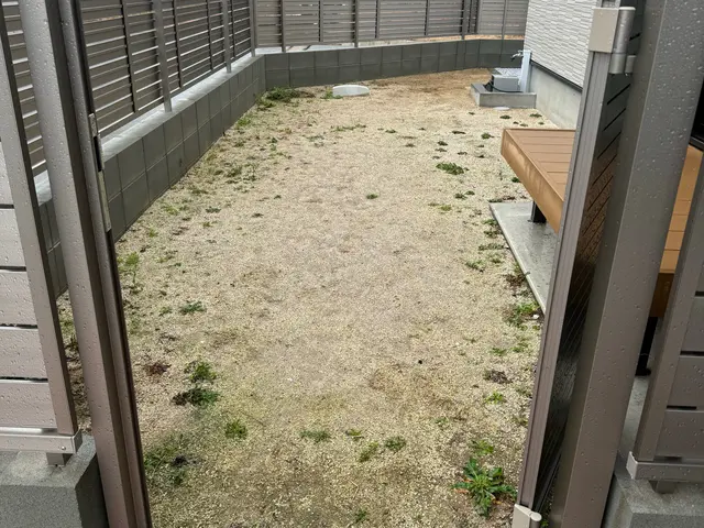 人工芝施工/下地から丁寧仕上げサービスの画像