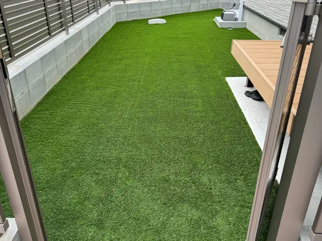人工芝施工/下地から丁寧仕上げサービスの画像