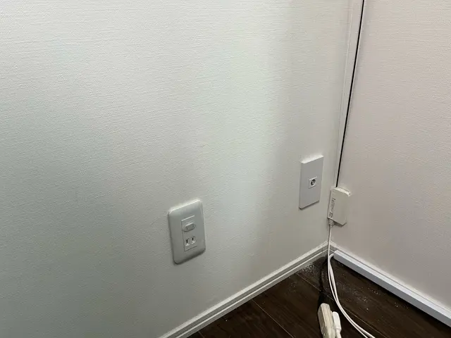 故障・焦げ・ガタつき対策！専門工事のコンセント交換！　お気軽にお問い合わせ下さいサービスの画像