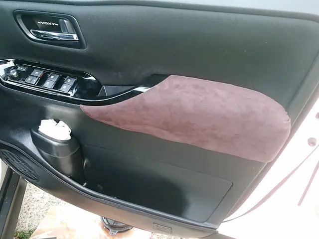 作業外注は一切なし◎損害保険加入済で万が一の際にも安心です！サービスの画像