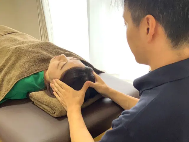 【10月限定割引】　◆国家資格所有◆　鍼灸師がツボを捉えた施術をします！サービスの画像