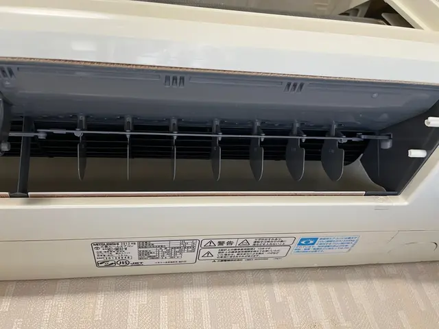 エアコン清掃 / 壁掛けタイプ　　　　　　今のところシャープ製三菱製のみ対応サービスの画像