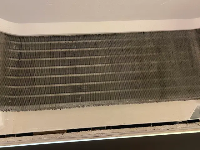 くらま安心保証！業務用エアコン丸ごと徹底クリーニング・全方向（1/2/4方向）サービスの画像