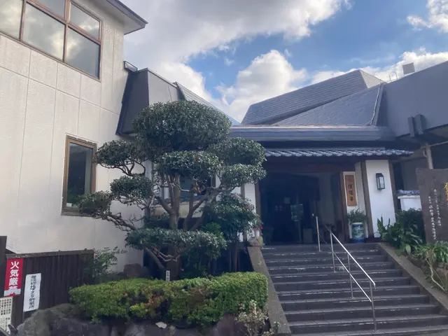 女性スタッフもおります。ご希望の方はお気軽にお声かけください♪サービスの画像