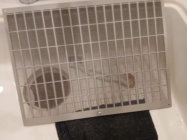 換気扇もセットです。油汚れ・水垢などを追加料金一切なしで！汚キッチンもお気軽に！サービスの画像