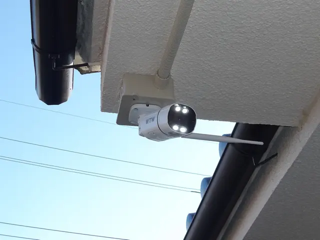 【クマ対策にも】防犯カメラ・センサーライトの取り付け【効果的な画角】サービスの画像