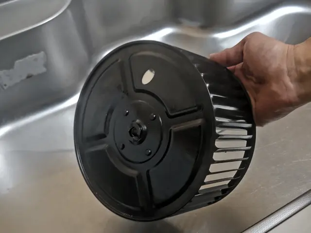 レンジフード◎夫婦で同行◎時間外対応◎非喫煙者サービスの画像