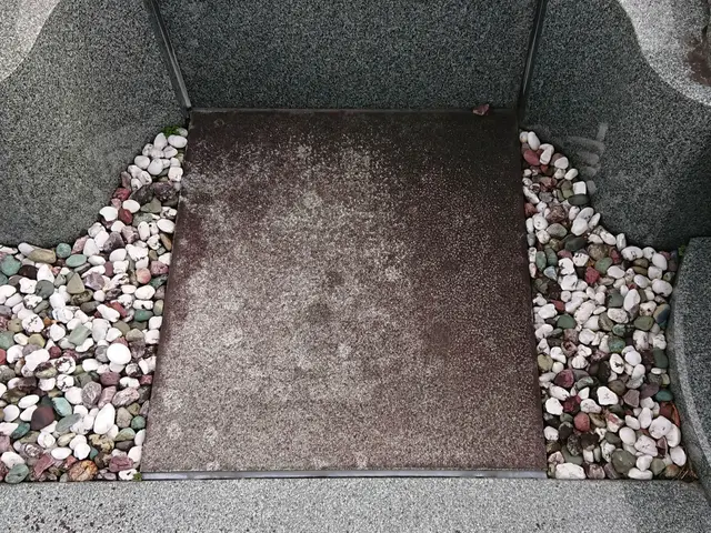 【石材施工15年】予約対応～作業完了まで、当社スタッフが対応いたします。サービスの画像