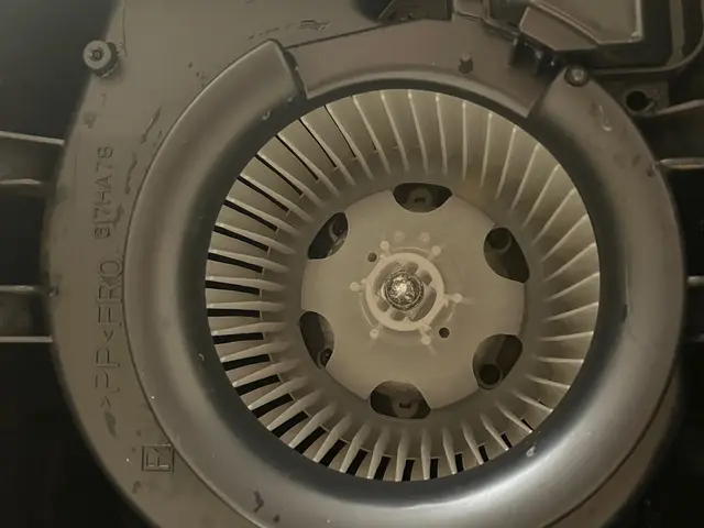 【女性スタッフが作業します◎】プロの技術で納得の仕上がり！ご要望にお応えします！サービスの画像