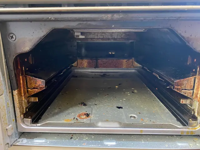 【台所に飛散した油汚れを一掃！】◎グリル内エコ洗剤使用！◇食洗機は＋3,000円サービスの画像