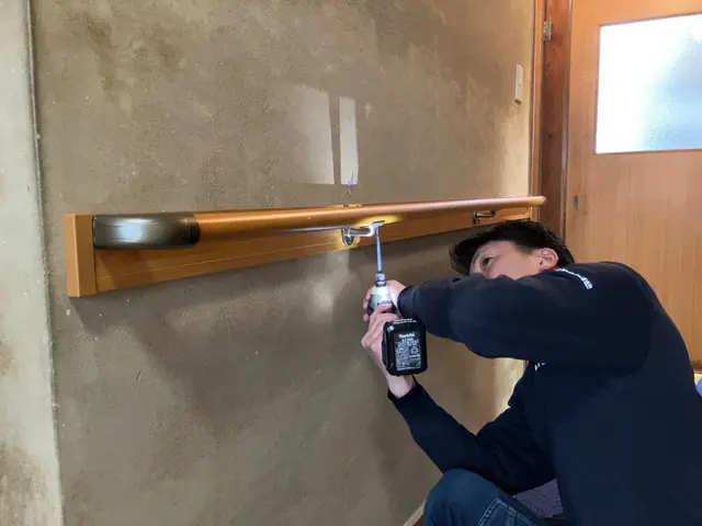 ☆大切なご両親に手すりのプレゼント　　手すり取付専門店サービスの画像