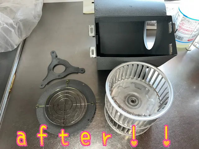 レンジフードの分解洗浄クリーニング！サービスの画像