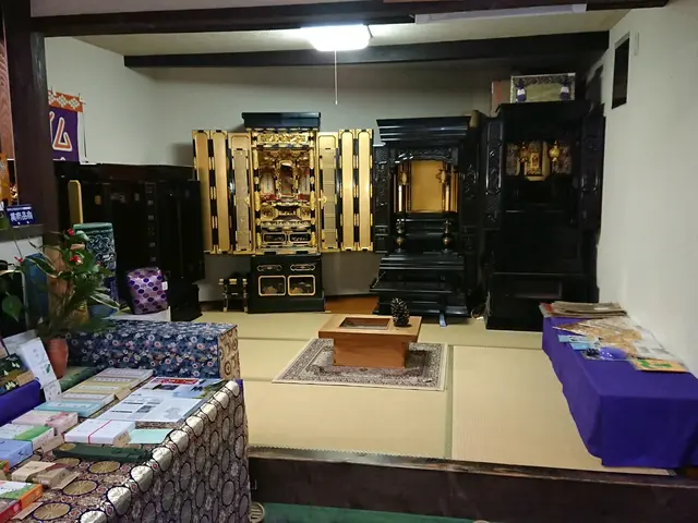 【熊本県密着！】お仏壇職人が感謝の心でお勤め致します！サービスの画像