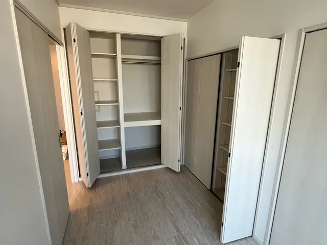 クレジットカード対応！お客様としっかり打ち合わせし壁増設致します！サービスの画像