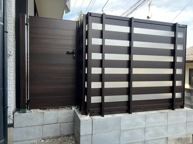 目隠しフェンス設置サービスの画像