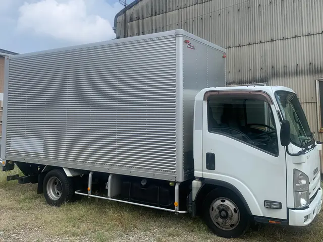 ＊買取強化中＊エアコン取り外し無料 お得に片付く２トントラック回収サービスの画像