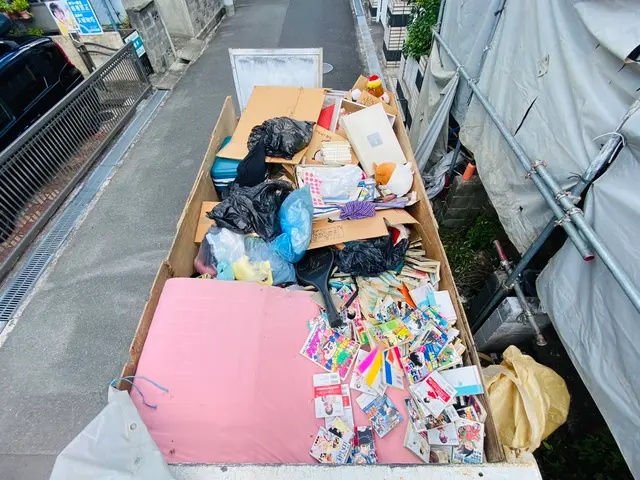 不用品回収 2tトラック5立米 35000円～サービスの画像