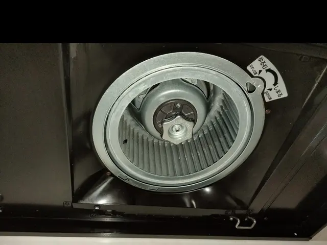 【オリジナル洗剤使用。油汚れに水垢、カビ等に効果バツグン！！ 】損害保険加入店サービスの画像