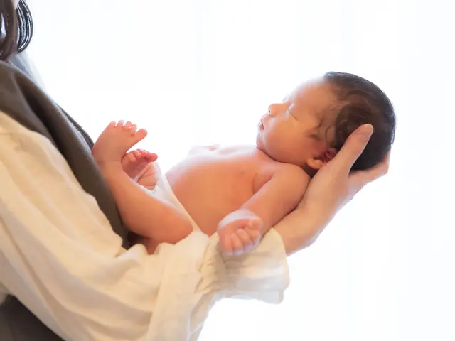 赤ちゃんの成長は早いです。「生まれたて」をお写真に…。