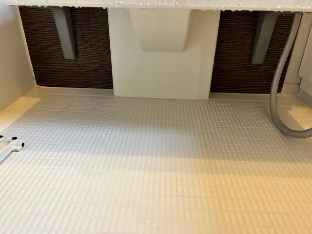 【◆エプロン内高圧洗浄込み◆プロの技術で徹底洗浄◎◆安心の損害保険加入店◎◆】サービスの画像