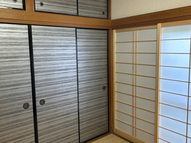 【三代目】ふすま張り替え職人が手際よく施工します！サービスの画像