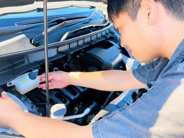 認証工場の国家整備士がご自宅へお伺い致します。サービスの画像