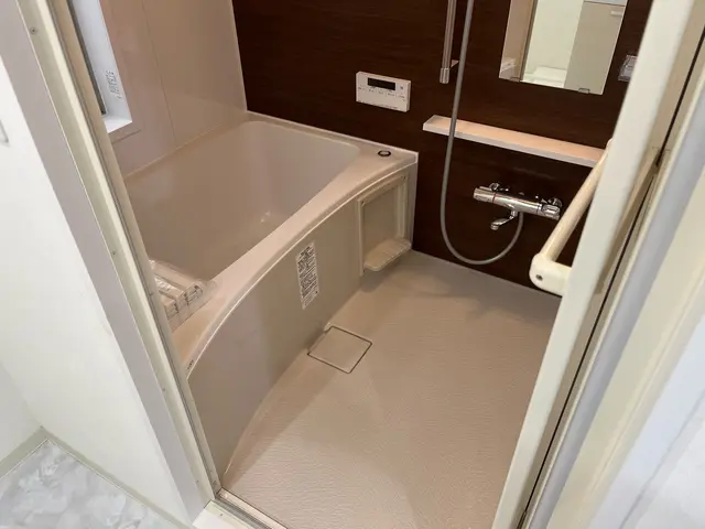 多能工　内装水回りフルリフォーム　スケルトンリフォームサービスの画像