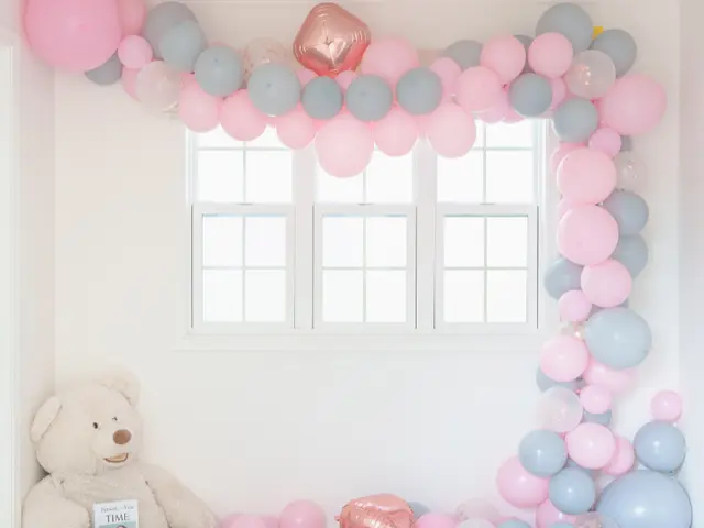 アーチパーチ―モールのバルーンでわくわく空間づくり！