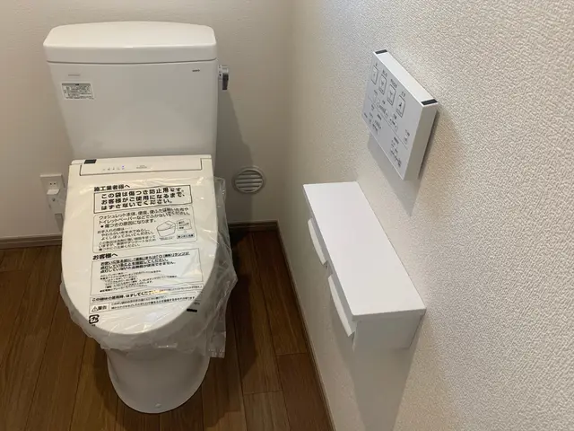 自信の完全自社施工◎安心の保険加入済み！女性スタッフ同行可能ですサービスの画像