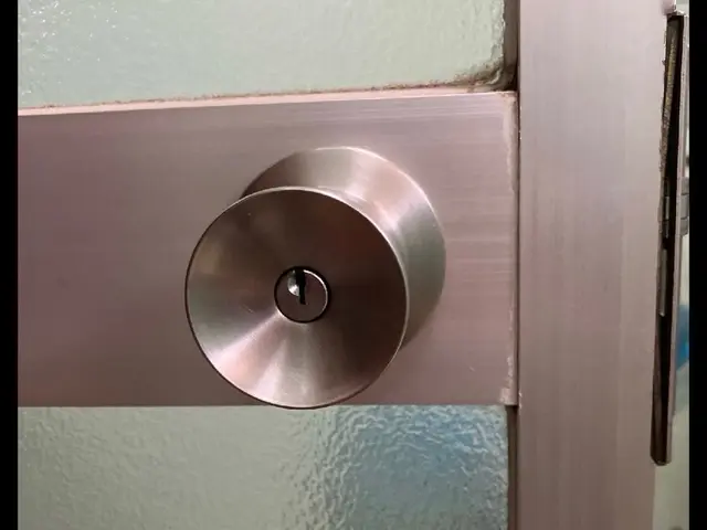 スピード対応可能！資格保有者が行う鍵交換・取り付けサービス　インボイス対応サービスの画像