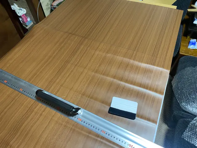 壊れた引き戸を修理します！戸車交換5,000円、レール交換8,000円サービスの画像