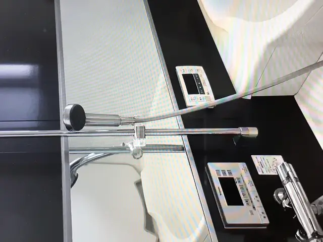 　水垢石鹸カス油汚れ床の黒ずみいろんな汚れ一生懸命落としますサービスの画像