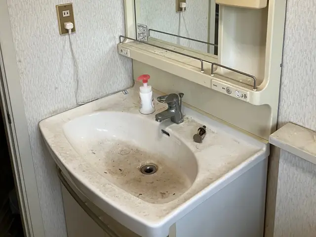 【女性スタッフが伺います！】ていねいに仕上げます！安心の損害保険加入店サービスの画像