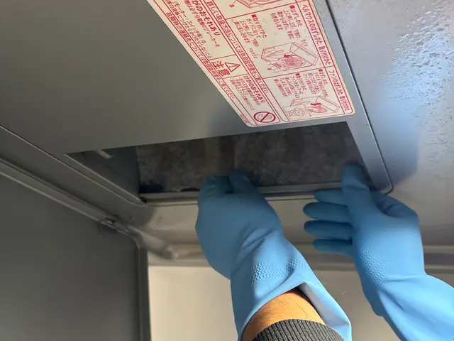 女性スタッフ同行可能！低価格で丁寧に仕上げます！損害保険加入済みサービスの画像