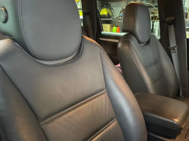 【今ならナビ画面コーティング無料！】車の匠が隅々まで綺麗にします！サービスの画像