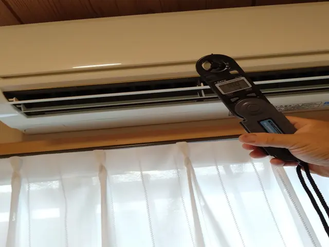 ◆エアコンが効かない、ガス漏れなどお気軽にご連絡下さい！サービスの画像