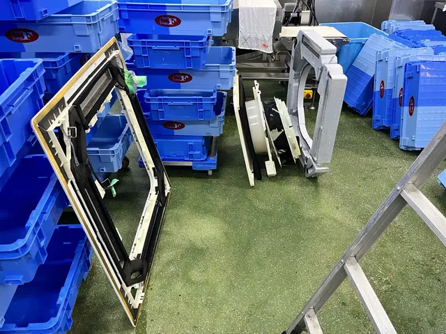 【年中無休】女性スタッフ同行OK！作業外注一切なし◎駐車場代は当店が負担をしますサービスの画像