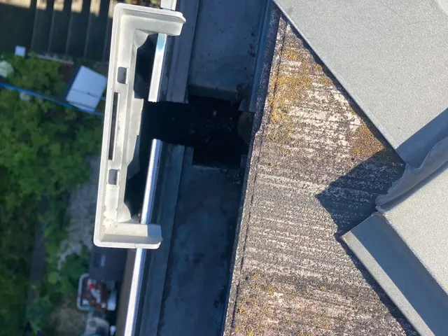【地域最安値】気になった箇所も修理致します！雨樋以外も！こじま工務店にお任せを♪サービスの画像