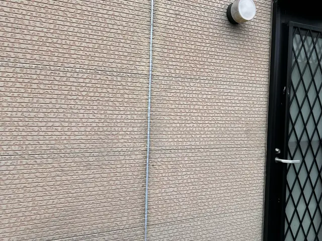 屋上ベランダ防水塗装及びバルコニー撤去外壁の目地シーリング打ちサービスの画像