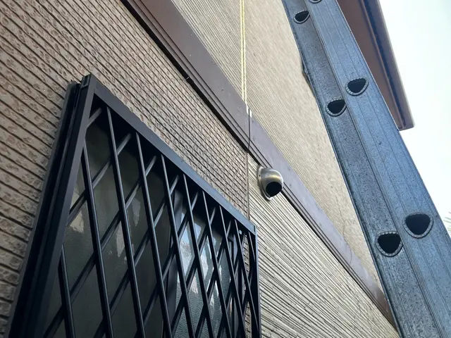 屋上ベランダ防水塗装及びバルコニー撤去外壁の目地シーリング打ちサービスの画像