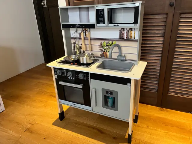 ネット購入やIKEAの家具などなんでもお任せください!!丁寧かつスピーディーに!サービスの画像