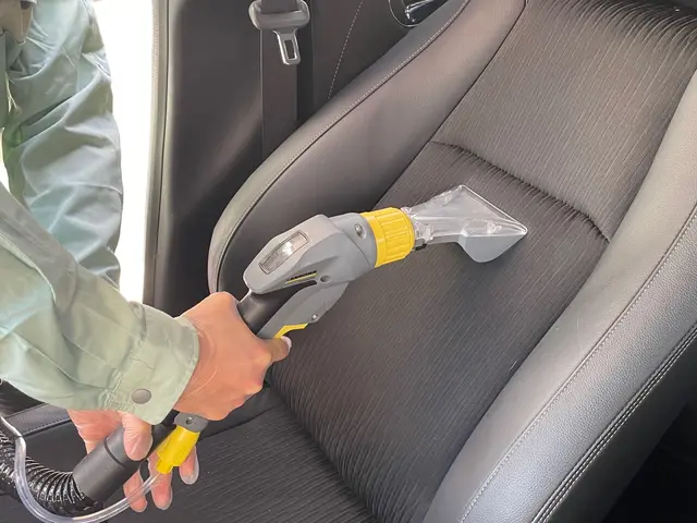 【布製品を洗浄可！】ペットの粗相や嘔吐、飲料等の汚れも可能な限り、除去・清掃！サービスの画像