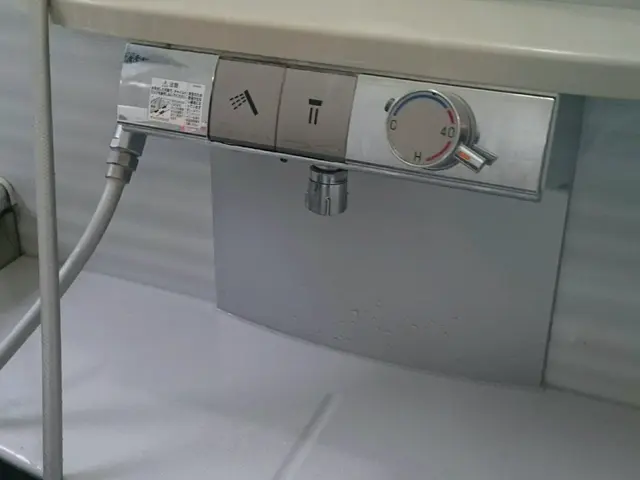 水漏れ修理9900円+部品代　先ずは、お問合せからどうぞサービスの画像