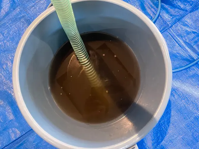 通常の清掃では取れないエアコン内部の汚れも徹底的に分解・高圧洗浄いたします。サービスの画像