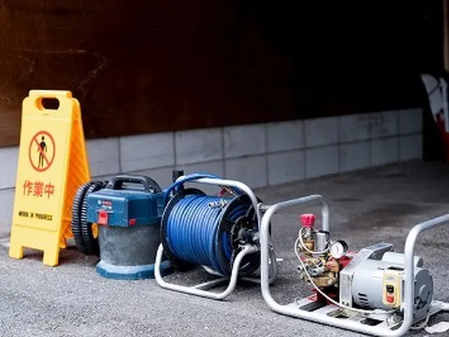 床下のプロフェッショナル☆5年保証☆再施工保障あり【年間1000件以上施工実績】サービスの画像